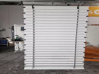 Jalousie nach Reinigung Jalousie nach Reinigung