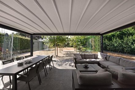 Pergola Maestro von Corradi